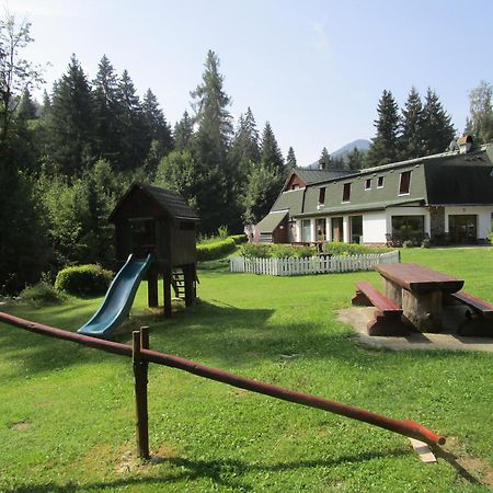 Penzion pod Dobákom Lazisko Exteriér fotografie